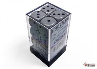 Chessex Opaque 16mm D6 Grey/black Dice Block (12 dice)