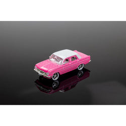 1:64 OZ Wheels Valentines Day FSD26 - EH Sedan
