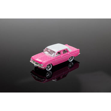 1:64 OZ Wheels Valentines Day FSD26 - EH Sedan