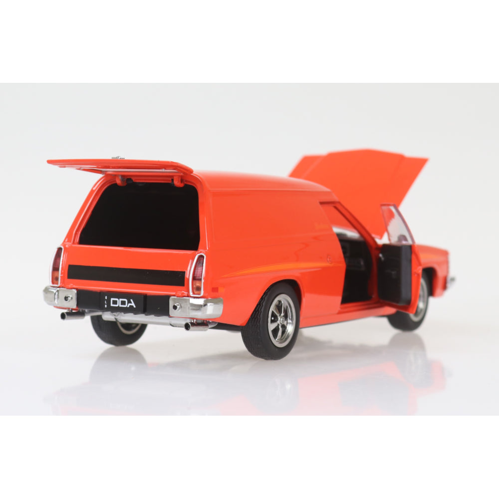 DDA 1:24 Mandarin Red 1975 HJ Hold