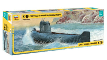 Zvezda 9025 1/350 K-19 Soviet Nuclear Submarine "Hotel" Class Plastic Model Kit