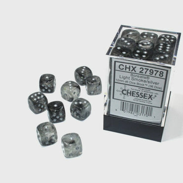 Chessex Borealis 12mm d6 Light Smoke/silver Luminary Block (36)