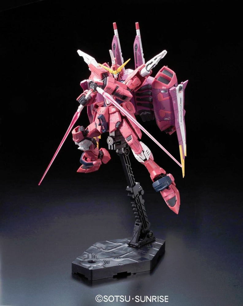 Bandai RG 1/144 JUSTICE GUNDAM