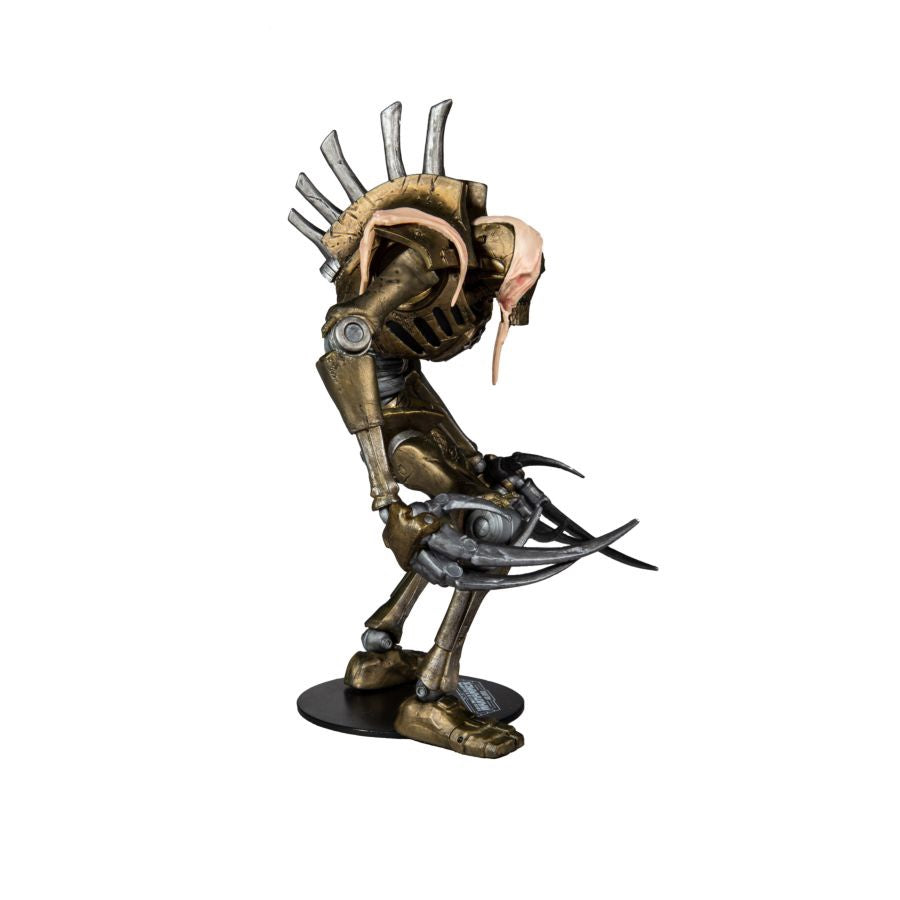 Warhammer 40,000 - Necron Flayed One 7" Action Figure