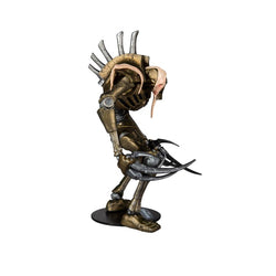 Warhammer 40,000 - Necron Flayed One 7" Action Figure