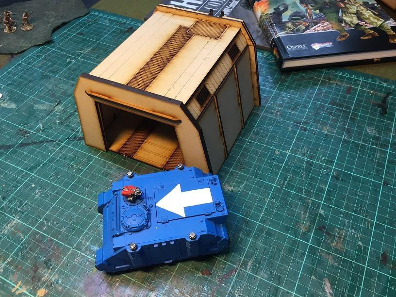 Sci-Fi Vehicle Hangar 28mm