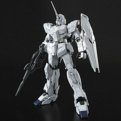 Bandai  MG 1/100 Unicorn Gundam (Re-issued)