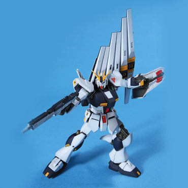Bandai 1/144 HGUC NU GUNDAM